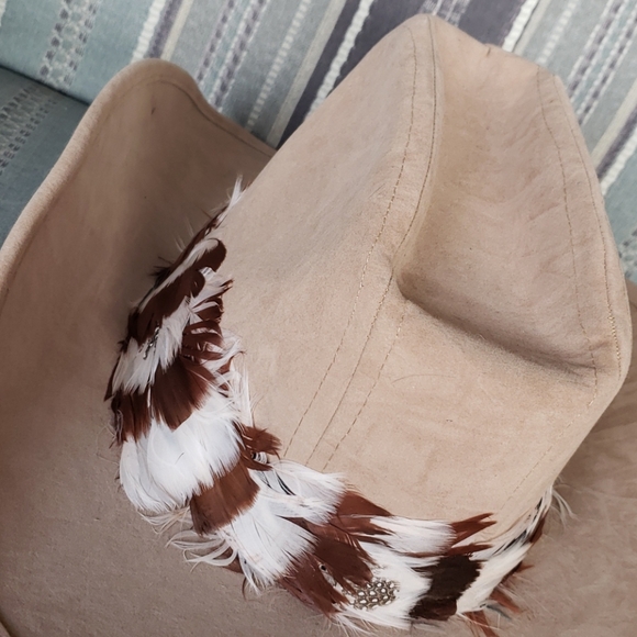 Vintage Bee Custom Cowboy Hat Tan Suede Feather M - Picture 8 of 11